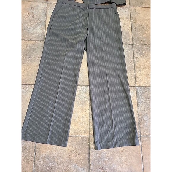 Calvin Klein Women's Brown Striped Suit Size 12, MSRP $348 - Picture 7 of 16